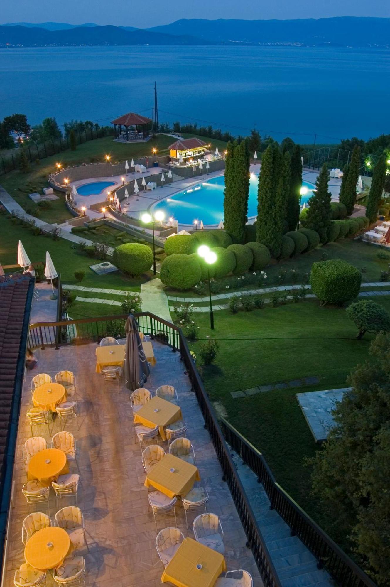 Hotel Makpetrol Struga Exterior photo
